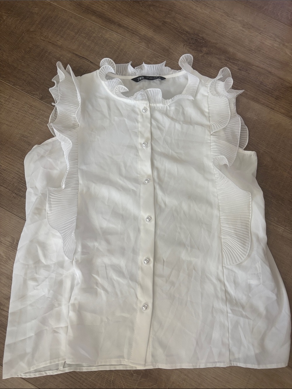 Zara White Sleeveless Ruffle Front Button Blouse